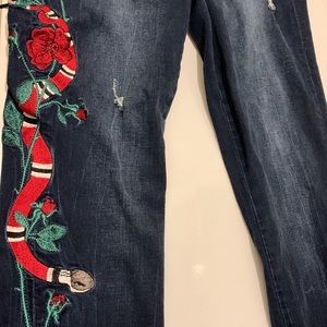 Snake Embroidered Skinny Jeans